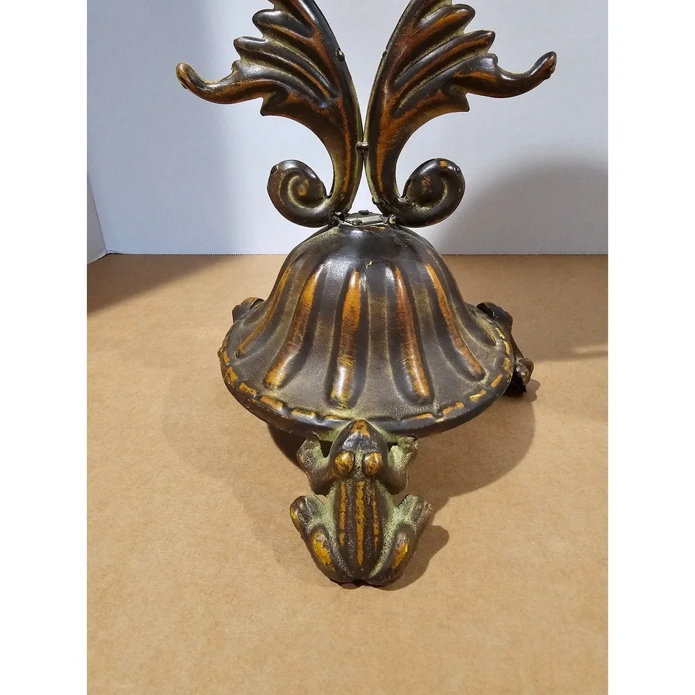 N/A ornate metal